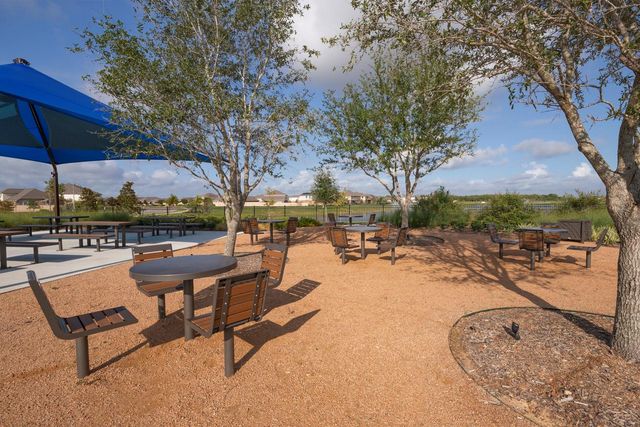 1809 Grass Valley Drive, Iowa Colony, TX 77583