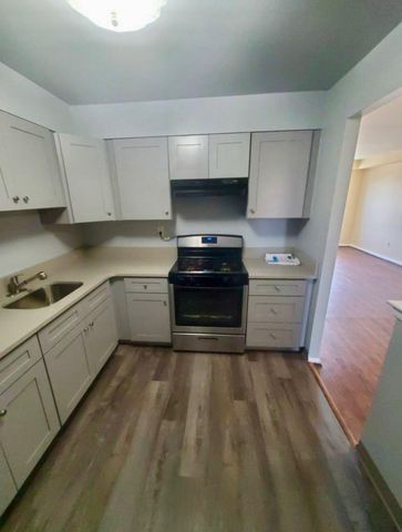 2742 ISLAND AVE, Philadelphia, PA 19153