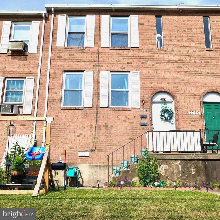 2742 ISLAND AVE, Philadelphia, PA 19153