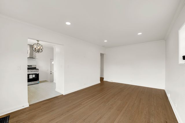 3310 Highland Avenue, Berwyn, IL 60402