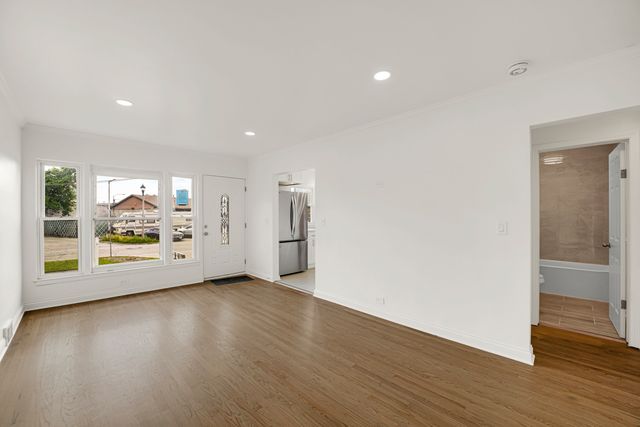 3310 Highland Avenue, Berwyn, IL 60402