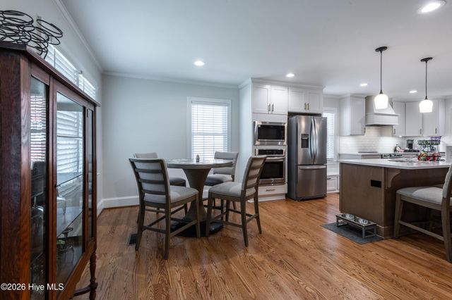 1705 Englewood Drive, Greenville, NC 27858