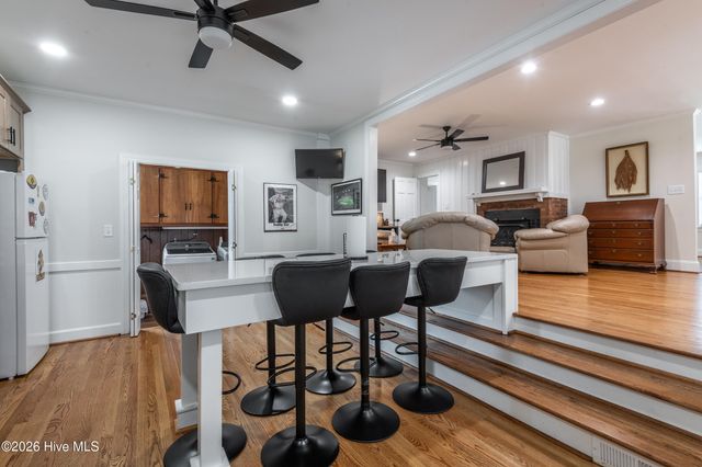 1705 Englewood Drive, Greenville, NC 27858