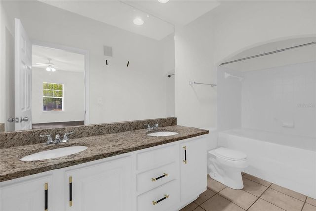 163 VILLA DI ESTE TERRACE 209, Lake Mary, FL 32746