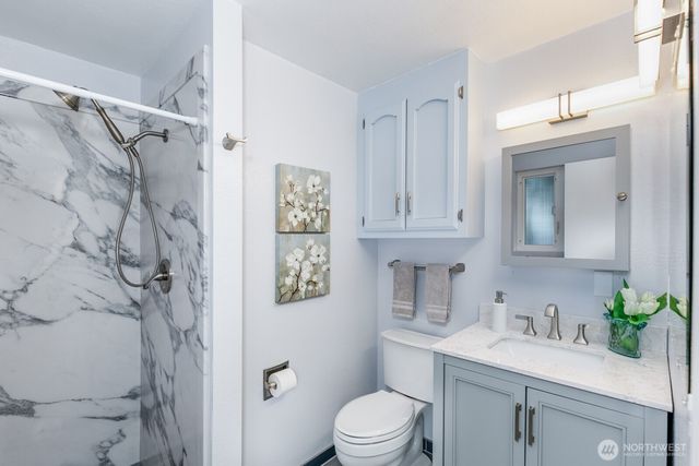 8712 53rd Place W, Mukilteo, WA 98275