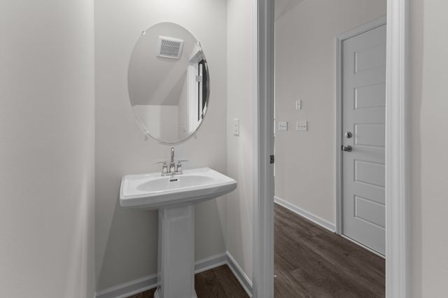 5043 Dayflower Drive, Hermitage, TN 37076