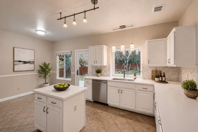 11034 Galleria CV, Austin, TX 78759