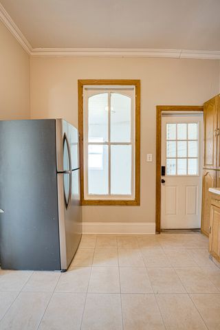 373 Cedar Street 373, Aurora, IL 60506