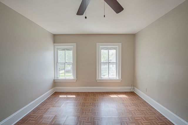 373 Cedar Street 373, Aurora, IL 60506