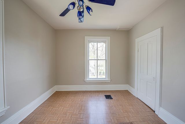373 Cedar Street 373, Aurora, IL 60506