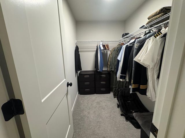 5049 161st Street W, Lakeville, MN 55044