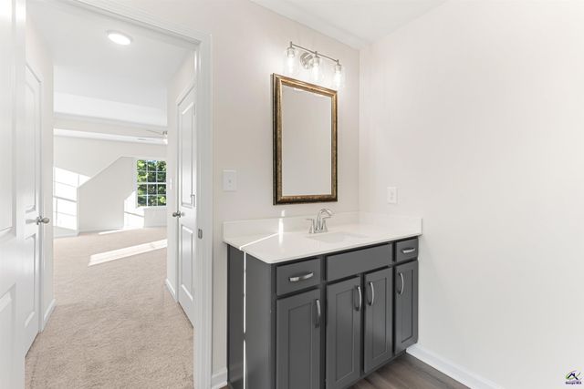 699 Jasmine Drive C48, Macon, GA 31211