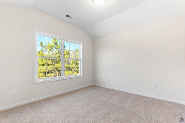 699 Jasmine Drive C48, Macon, GA 31211