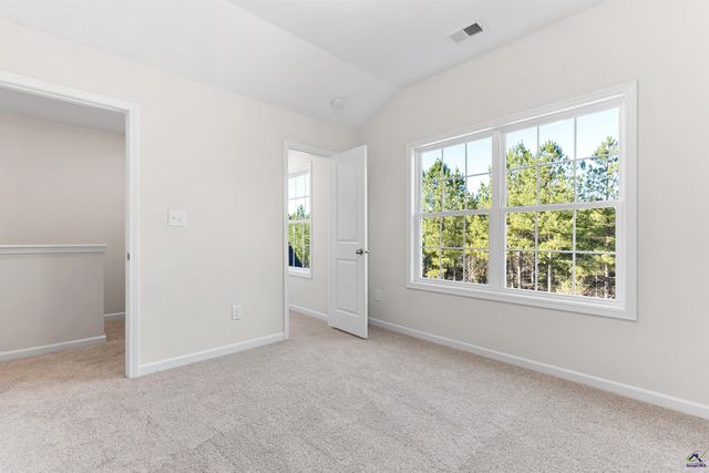 699 Jasmine Drive C48, Macon, GA 31211