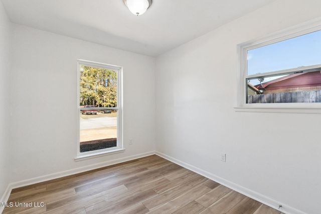 2823 Woodlane Street, Gautier, MS 39553