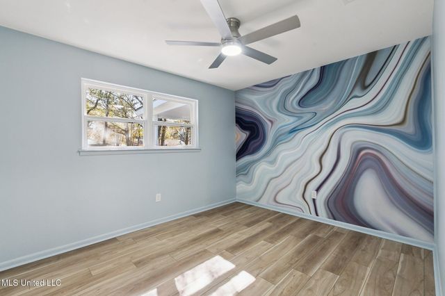 2823 Woodlane Street, Gautier, MS 39553