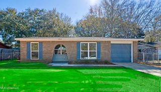 2823 Woodlane Street, Gautier, MS 39553