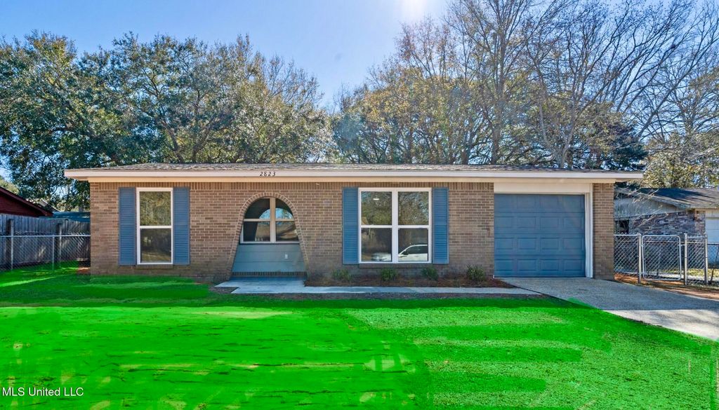 2823 Woodlane Street, Gautier, MS 39553