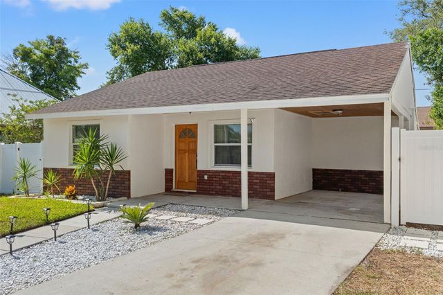 439 E BOYER STREET, Tarpon Springs, FL 34689