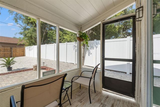 439 E BOYER STREET, Tarpon Springs, FL 34689