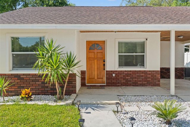 439 E BOYER STREET, Tarpon Springs, FL 34689