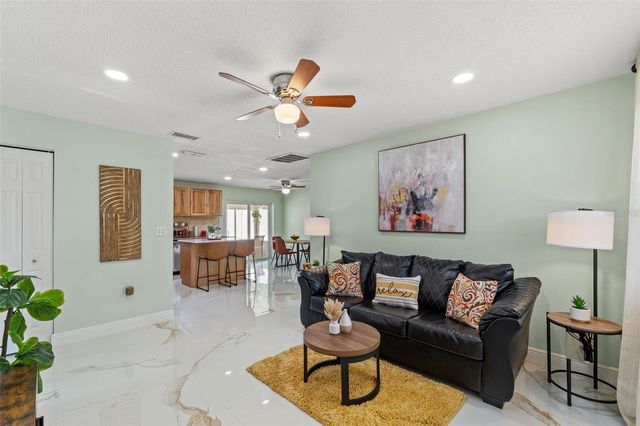 439 E BOYER STREET, Tarpon Springs, FL 34689