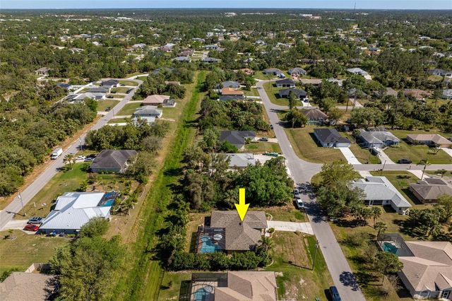 2342 BEEVILLE AVENUE, North Port, FL 34286