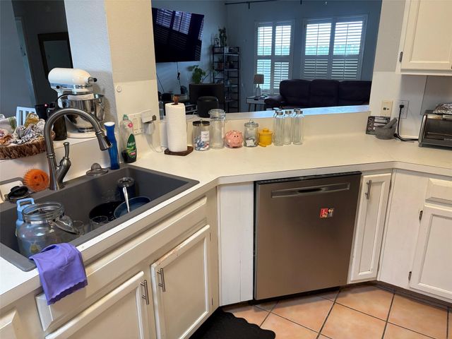 1830 Creek, Houston, TX 77080