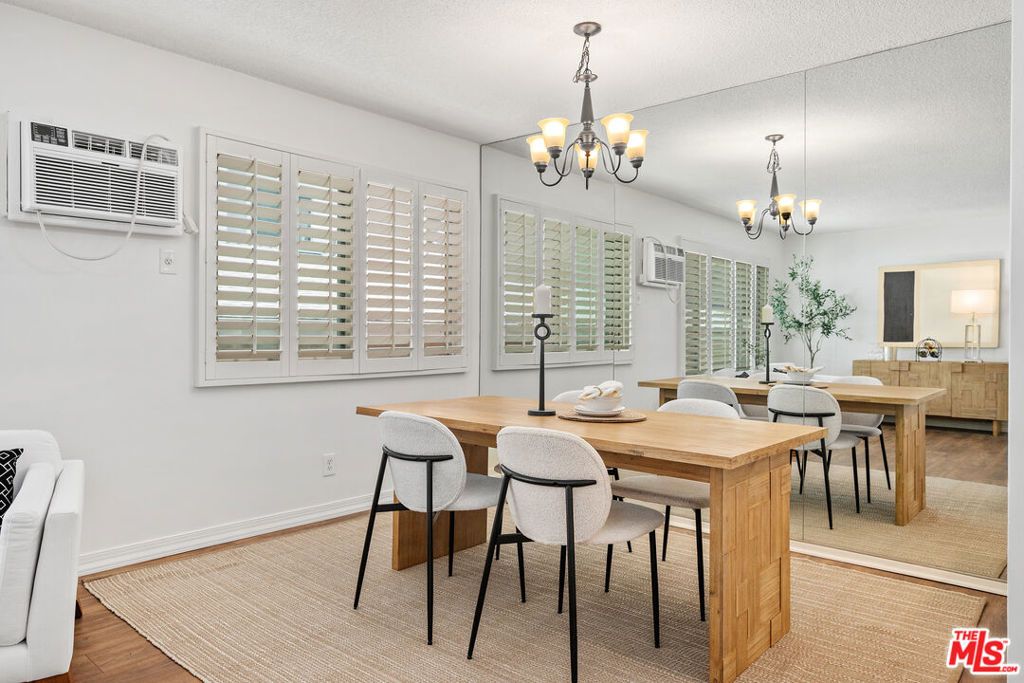 Image 9 of property listing at 1951 Malcolm Avenue 206, Los Angeles, CA 90025