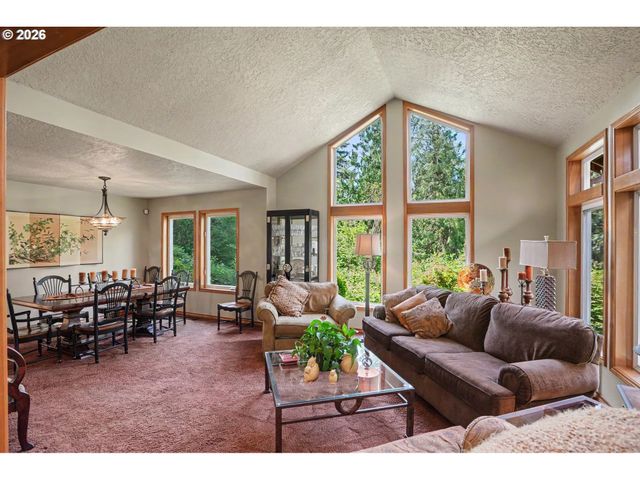 2650 Sw 22ND Ct, Gresham, OR 97080