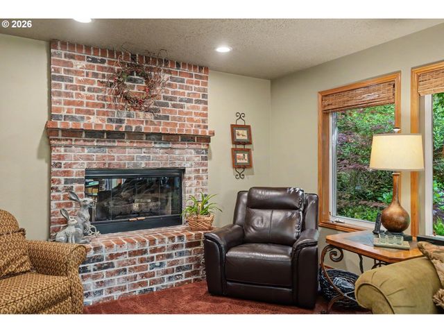 2650 Sw 22ND Ct, Gresham, OR 97080