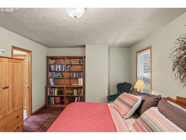 2650 Sw 22ND Ct, Gresham, OR 97080