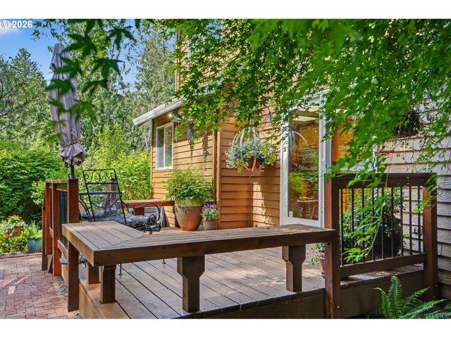 2650 Sw 22ND Ct, Gresham, OR 97080