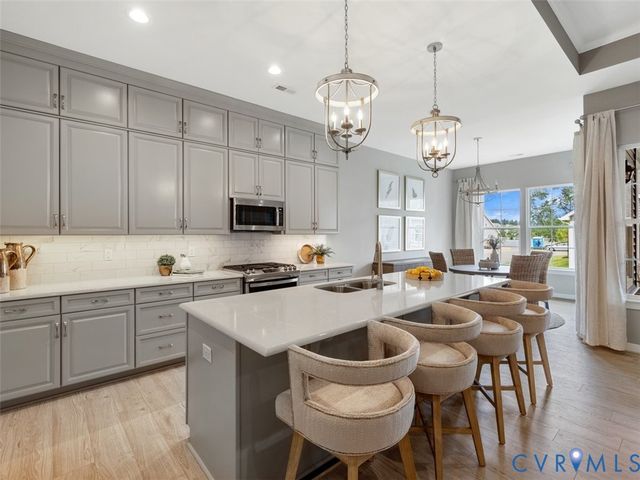 960 Landon Laurel Ln, Midlothian, VA 23114