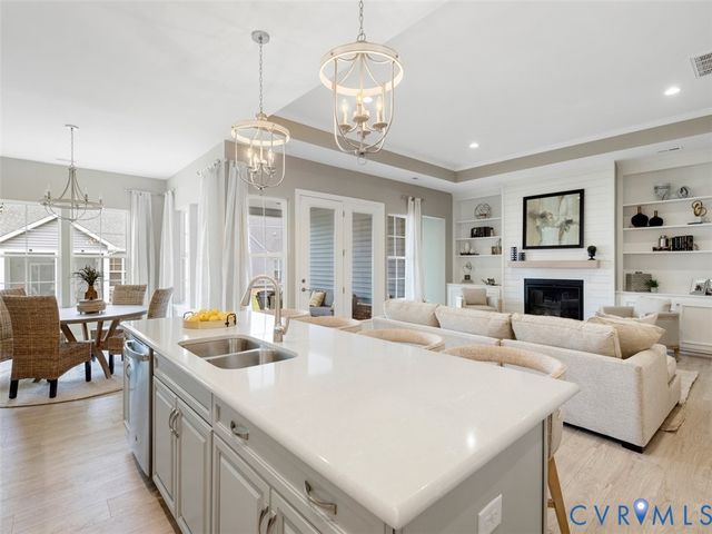 960 Landon Laurel Ln, Midlothian, VA 23114