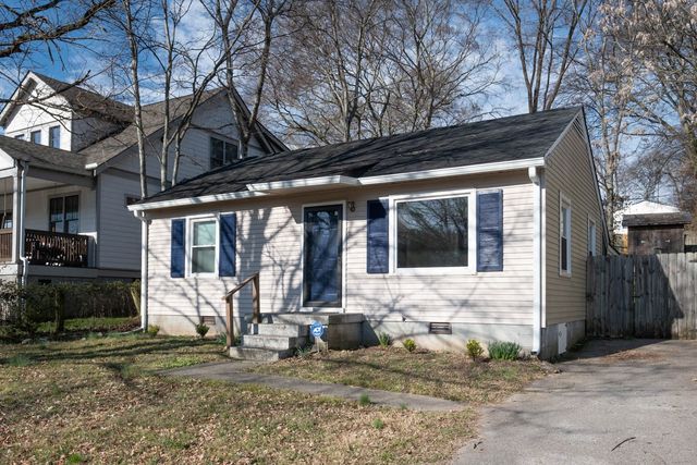 606 Village Ct, Nashville, TN 37206