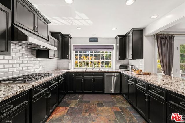 17437 Tarzana Street, Encino, CA 91316