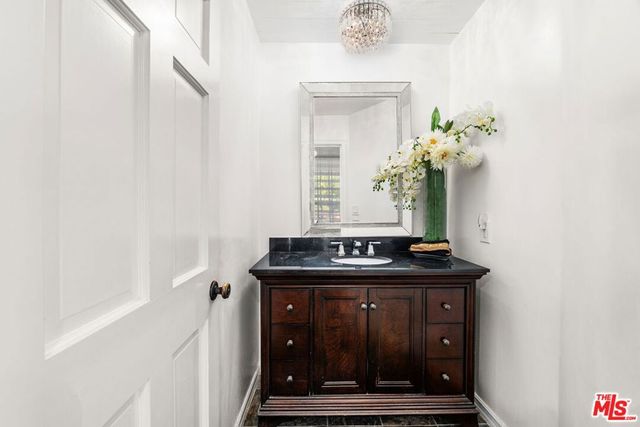 17437 Tarzana Street, Encino, CA 91316