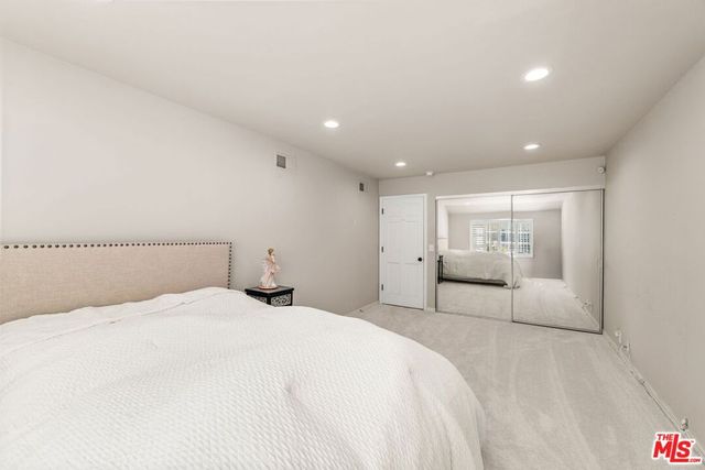 17437 Tarzana Street, Encino, CA 91316