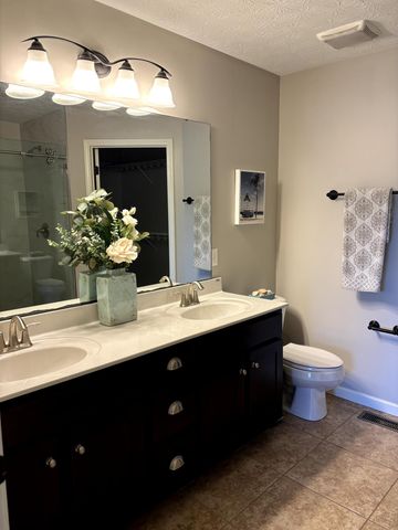 720 Sherwood Drive 720 Sherwood Drive, Troy, OH 45373