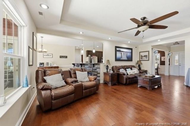 7289 Fire Department Road, Hope Mills, NC 28348