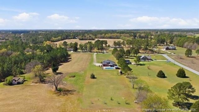 7289 Fire Department Road, Hope Mills, NC 28348