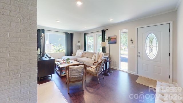 640 Manhasset Road, Charlotte, NC 28209