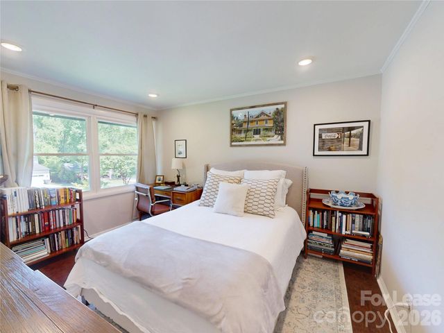 640 Manhasset Road, Charlotte, NC 28209