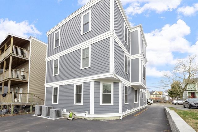 109 Ellington 1, Boston, MA 02121