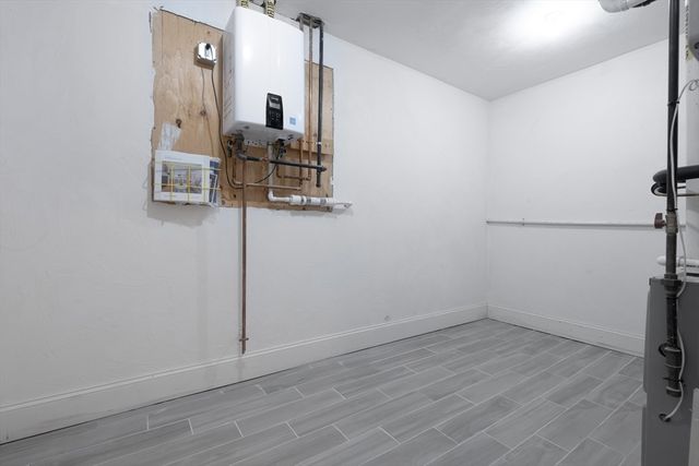 109 Ellington 1, Boston, MA 02121