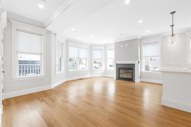 109 Ellington 1, Boston, MA 02121