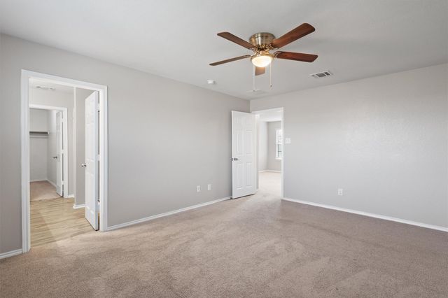 113 Kildeer PASS, Jarrell, TX 76537