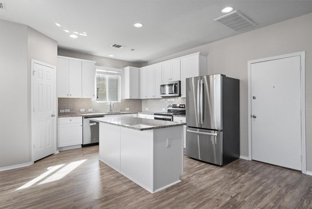 113 Kildeer PASS, Jarrell, TX 76537