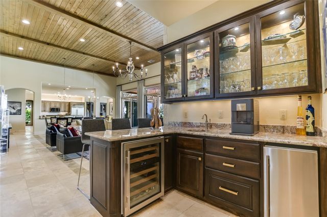 202 Hidden Hills CV, Spicewood, TX 78669